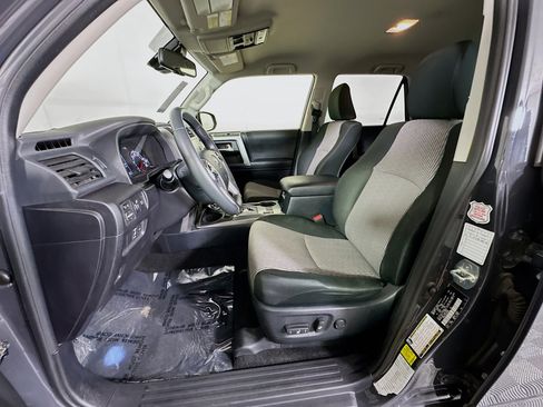 Used 2024 Toyota 4Runner SR5 image 12