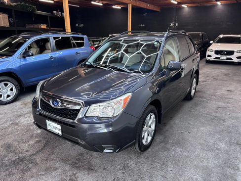 Used 2014 Subaru Forester 2.5i Premium w/ Popular Package #2 AWD/4WD image 3