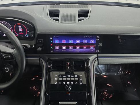 Certified 2026 Porsche Panamera RWD image 16