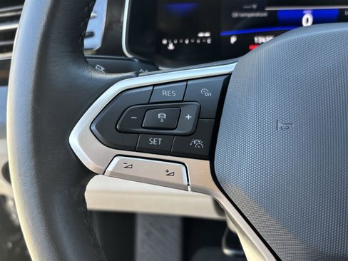 Certified 2025 Volkswagen Jetta SE image 26