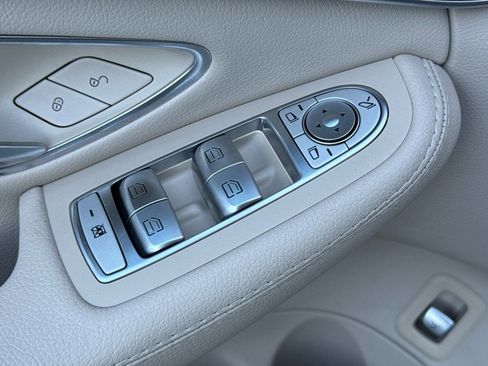 Certified 2017 Mercedes-Benz C 300 Sedan image 12