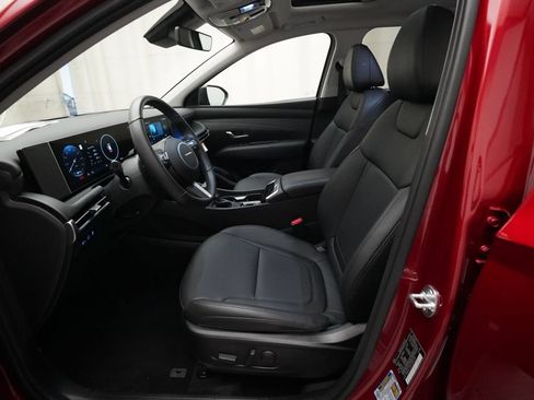 Used 2025 Hyundai Tucson SEL AWD/4WD image 7
