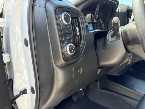 Used 2020 GMC Sierra 2500 4x4 Crew Cab w/ Convenience Package image 27