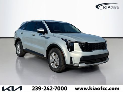 New 2026 Kia Sorento LX image 7
