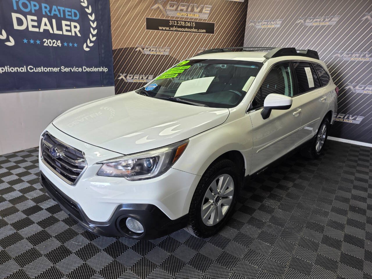 Used 2019 Subaru Outback 2.5i Premium AWD/4WD image 1