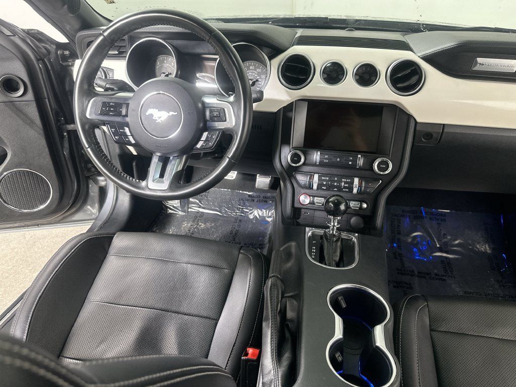 Used 2022 Ford Mustang GT Premium w/ GT Performance Package RWD image 19