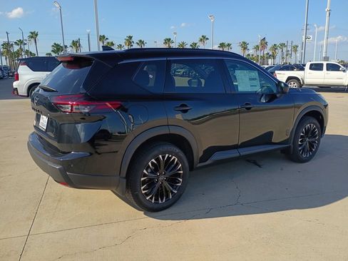 New 2026 Nissan Rogue Dark Armor AWD/4WD image 6