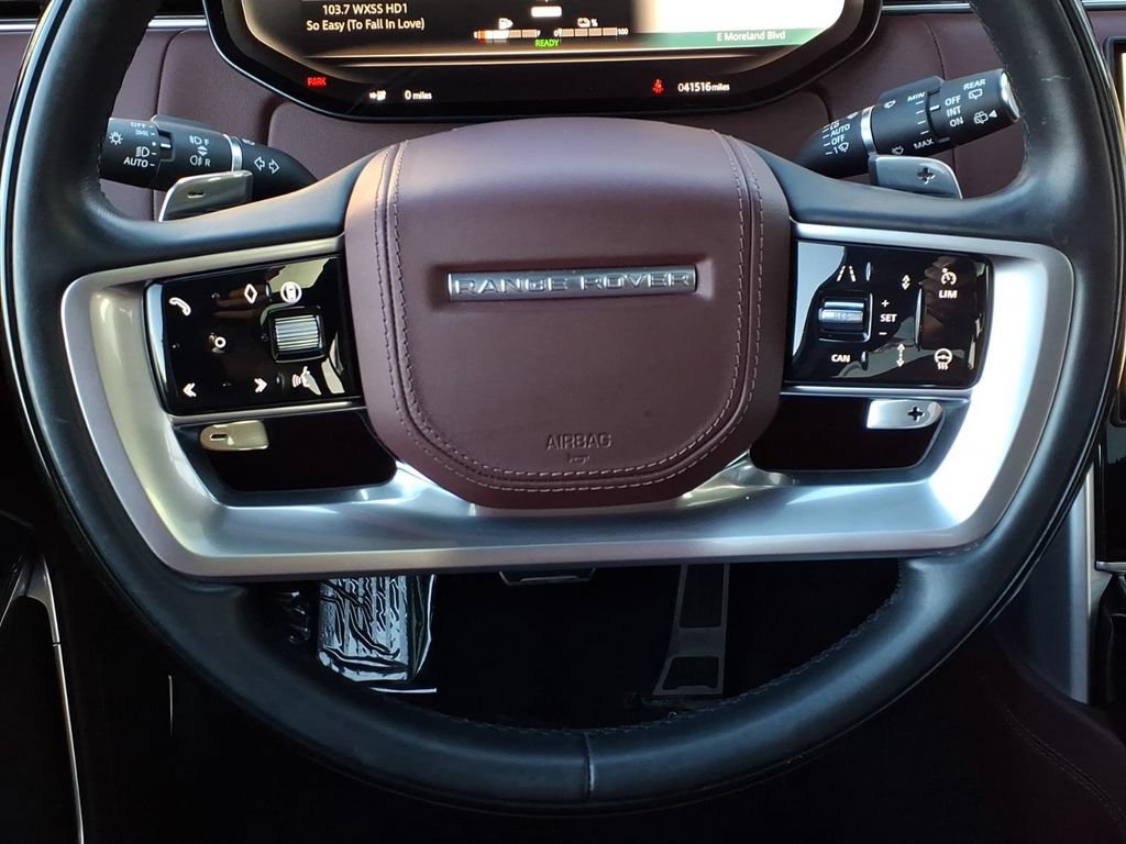 Certified 2025 Land Rover Range Rover SE AWD/4WD image 15