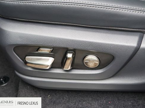 New 2025 Lexus LX 600 4WD w/ Luxury Package image 26