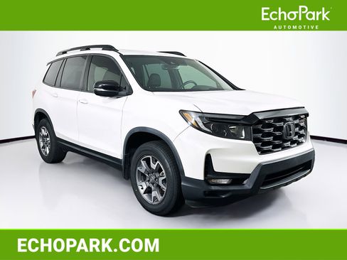 Used 2022 Honda Passport TrailSport image 1
