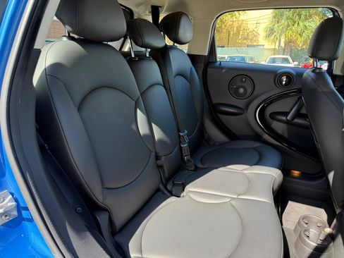 Used 2014 MINI Cooper Countryman FWD image 16
