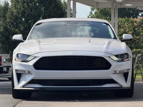 Used 2021 Ford Mustang GT Premium w/ Equipment Group 401A RWD image 7