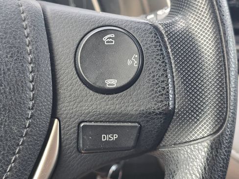 Used 2013 Toyota RAV4 XLE AWD/4WD image 32