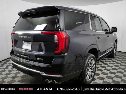 New 2026 GMC Yukon Denali w/ Denali Reserve Package AWD/4WD image 3