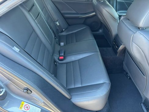 Used 2014 Lexus IS 350 w/ F Sport Package RWD image 15