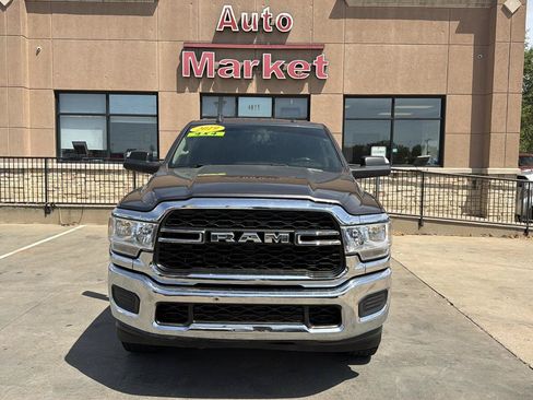 Used 2019 RAM 2500 Tradesman AWD/4WD image 2