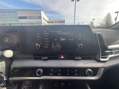 Certified 2023 Kia Sportage LX image 17