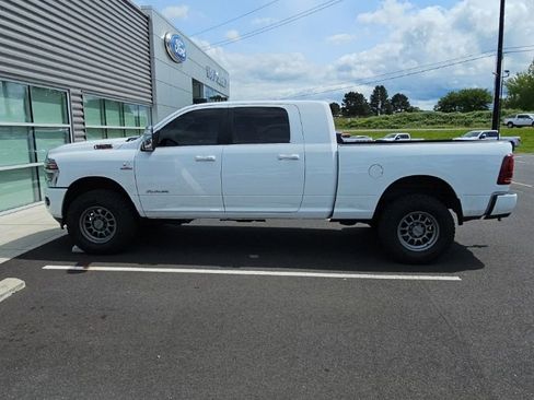 Used 2025 RAM 2500 Laramie AWD/4WD image 9
