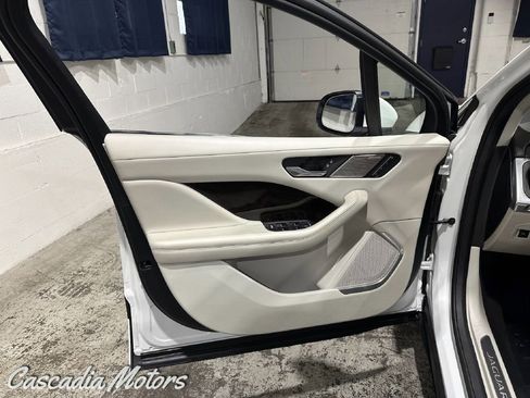 Used 2022 Jaguar I-PACE HSE image 20