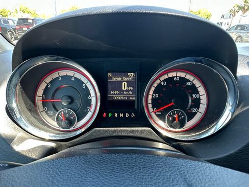 Used 2019 Dodge Grand Caravan GT FWD image 25