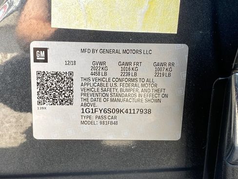Used 2019 Chevrolet Bolt LT FWD image 29