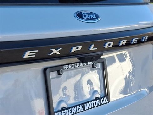 New 2026 Ford Explorer Active image 19