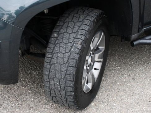 Used 2018 Chevrolet Colorado Z71 image 42