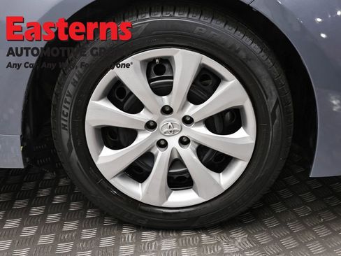 Used 2023 Toyota Corolla LE FWD image 31