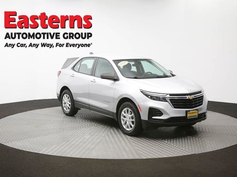 Used 2022 Chevrolet Equinox LS image 50