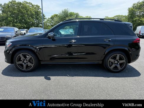 Certified 2025 Mercedes-Benz GLE 350 4MATIC w/ AMG Line Exterior image 5
