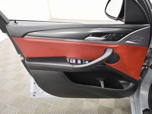 Used 2022 BMW X3 xDrive30i w/ M Sport Package 2 image 13