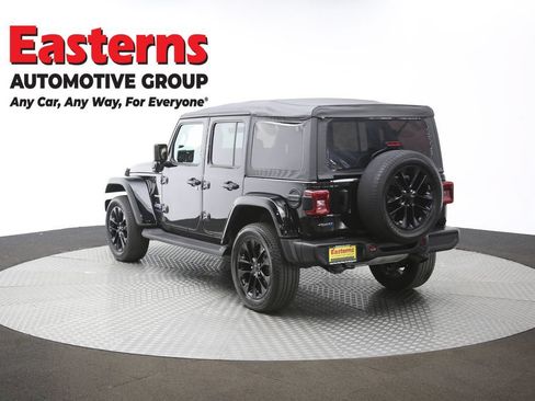 Used 2021 Jeep Wrangler Unlimited Sahara w/ Cold Weather Group AWD/4WD image 65