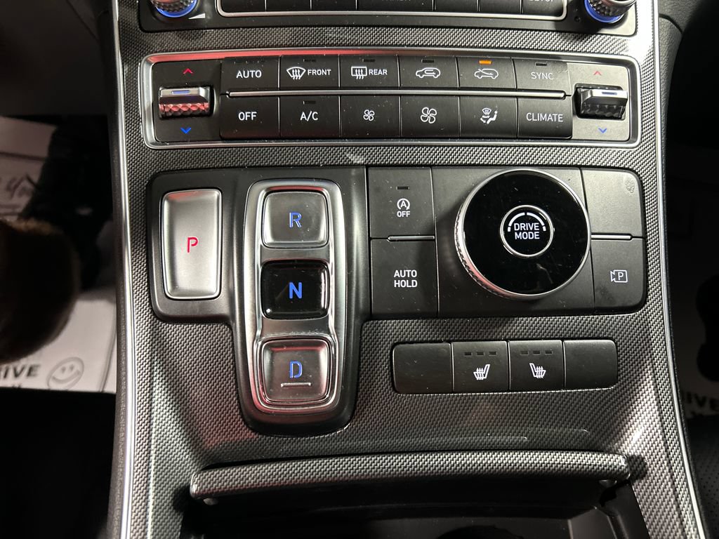 Used 2023 Hyundai Santa Fe XRT FWD image 18