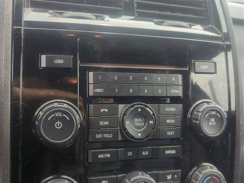 Used 2010 Ford Escape Limited FWD image 19