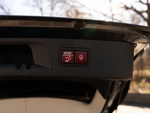 Used 2021 Mercedes-Benz GLC 300 300 image 42