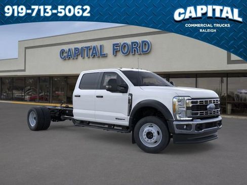 New 2026 Ford F550 4x4 Crew Cab image 7