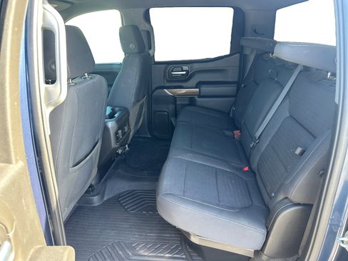 Used 2022 Chevrolet Silverado 1500 LT Trail Boss image 13