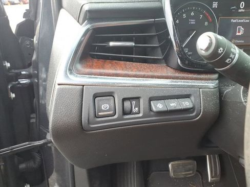 Certified 2022 Cadillac XT5 Sportv w/ Technology Package image 9