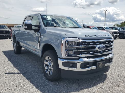 New 2026 Ford F250 Lariat w/ Lariat Ultimate Package image 2