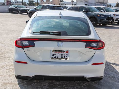 Certified 2025 Honda Civic Sport image 5