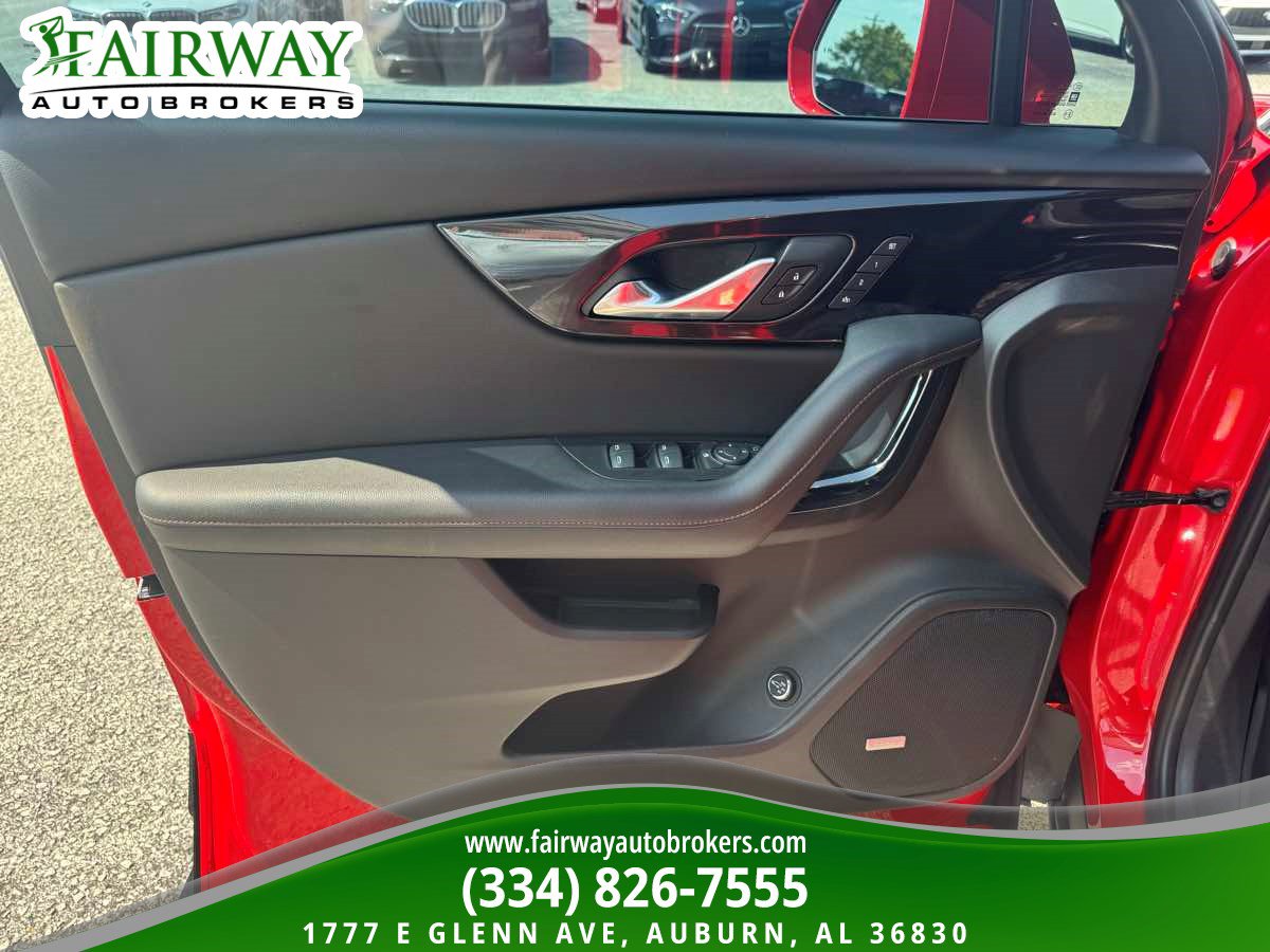 Used 2019 Chevrolet Blazer RS FWD image 29