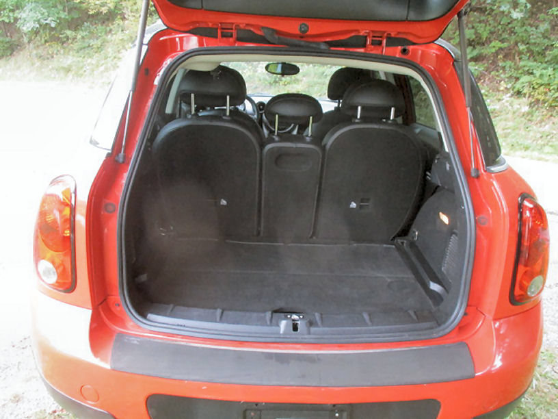 Used 2012 MINI Cooper Countryman FWD image 10
