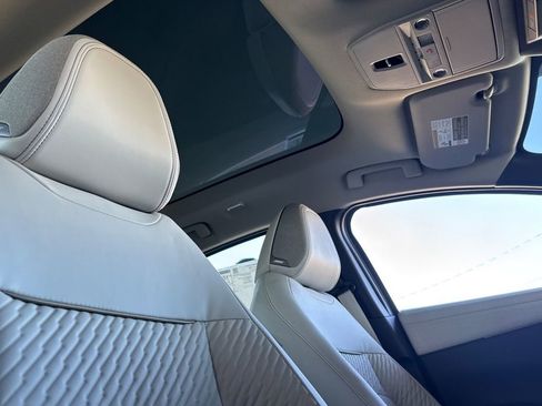 New 2026 Nissan Leaf Platinum+ image 13