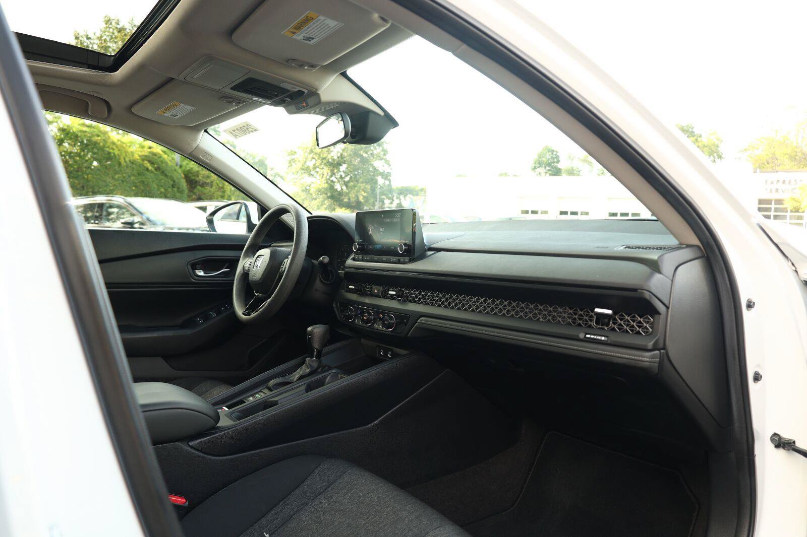 Used 2024 Honda Accord EX image 23