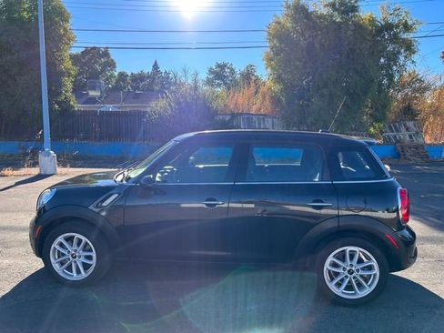 Used 2016 MINI Cooper Countryman S FWD image 5