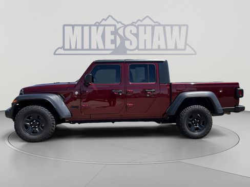 Used 2021 Jeep Gladiator Sport AWD/4WD image 13