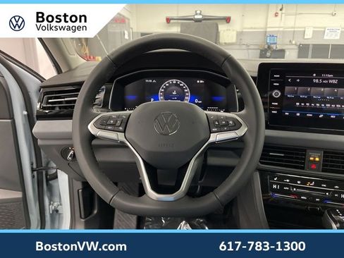 New 2026 Volkswagen Jetta SE image 13
