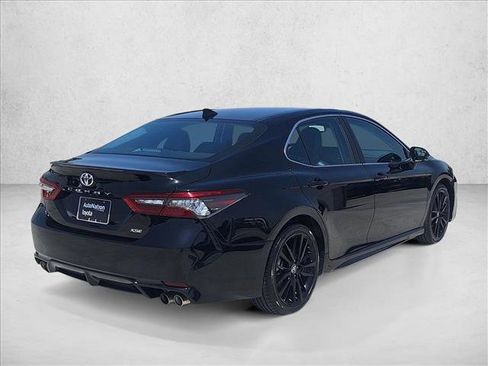 Used 2024 Toyota Camry XSE FWD image 4
