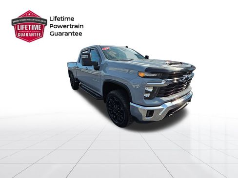 Used 2024 Chevrolet Silverado 2500 LT w/ All Star Edition image 5