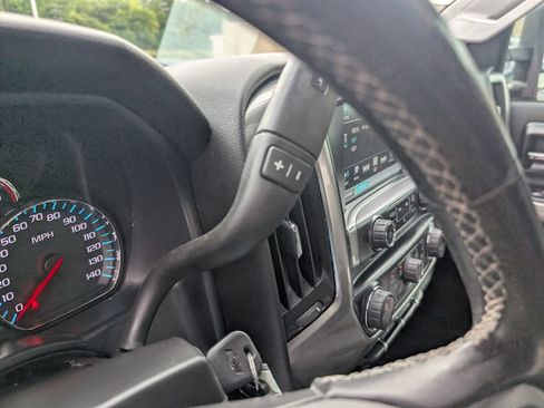 Used 2018 Chevrolet Silverado 1500 LT w/ All Star Edition AWD/4WD image 23